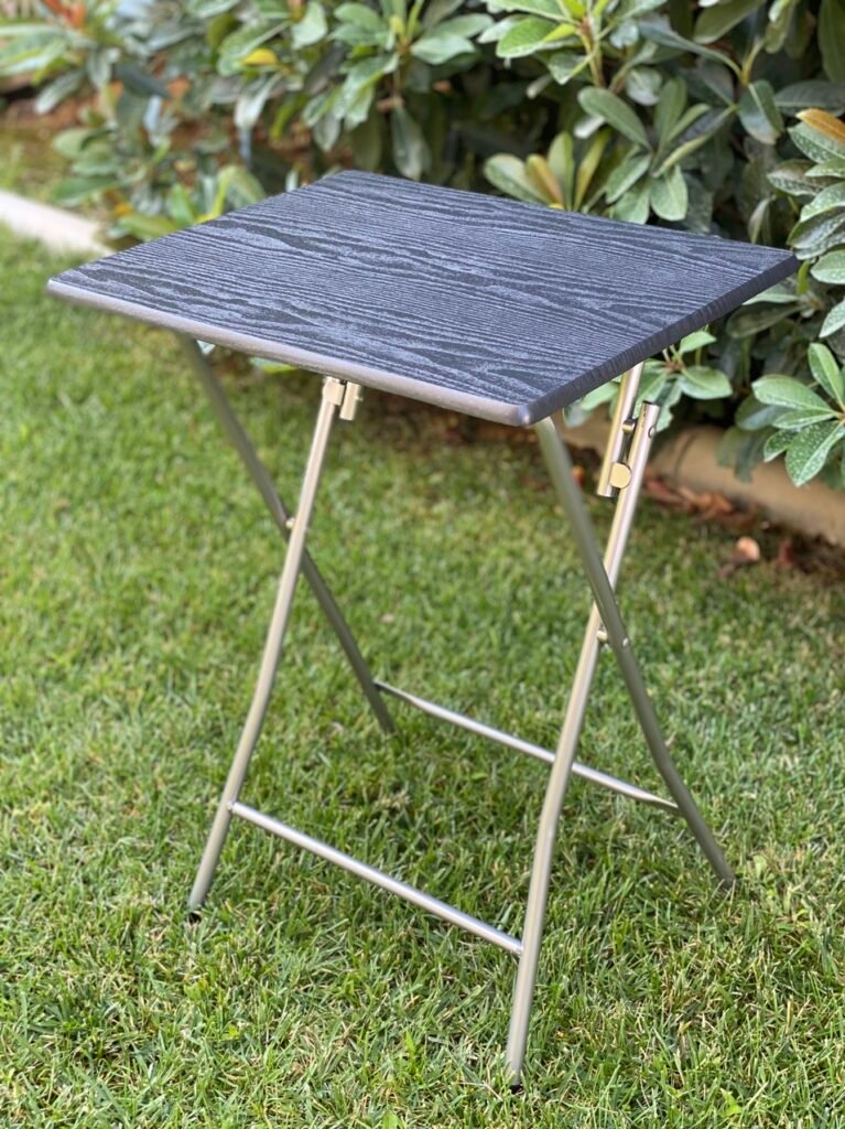 Τραπέζι Μικρό